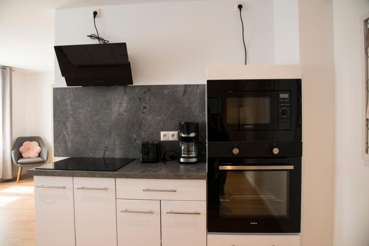 Schoene Ferienwohnung 54 M², Zentrumsnah, Kingbett 에르푸르트 외부 사진