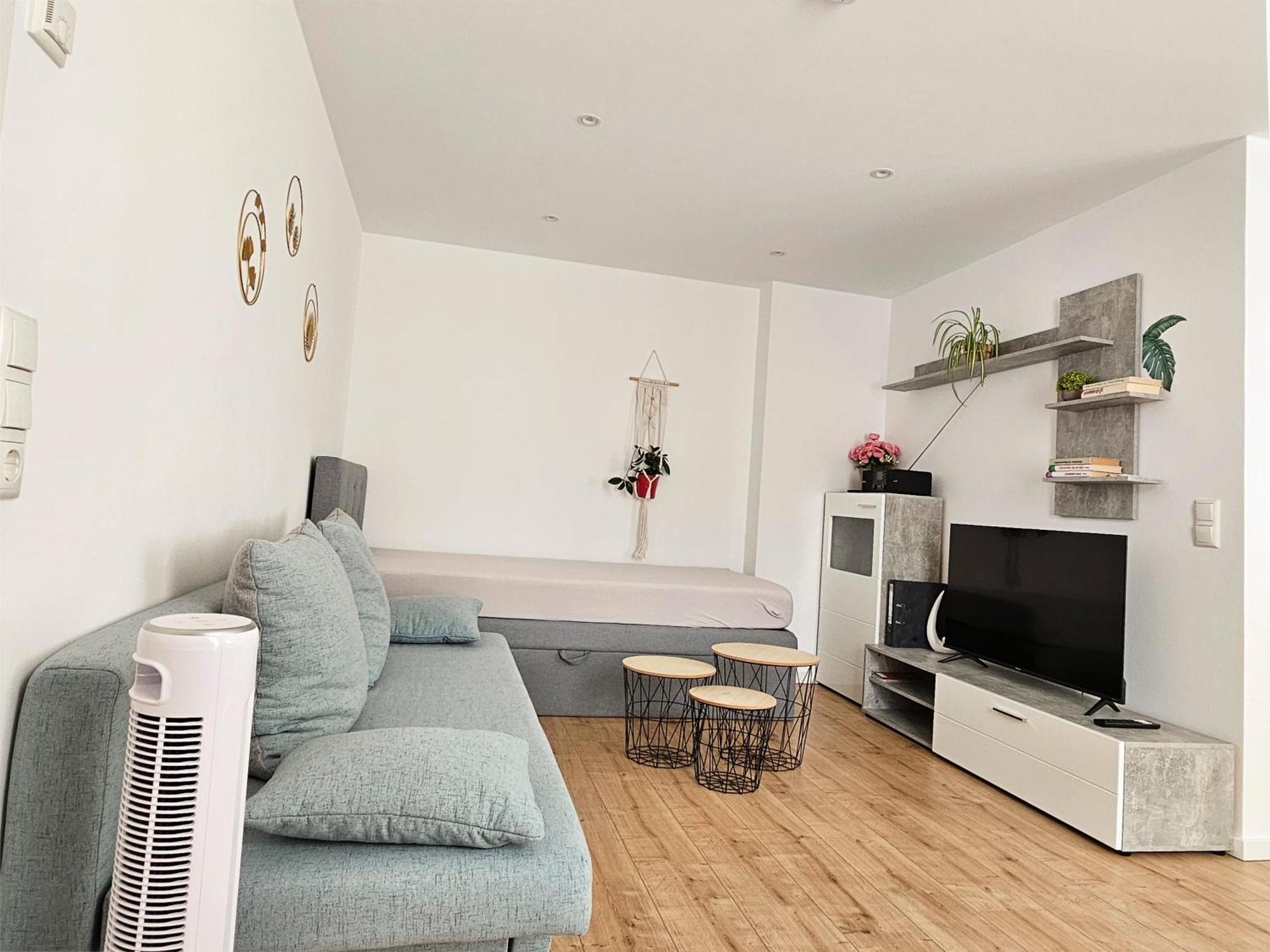 Schoene Ferienwohnung 54 M², Zentrumsnah, Kingbett 에르푸르트 외부 사진